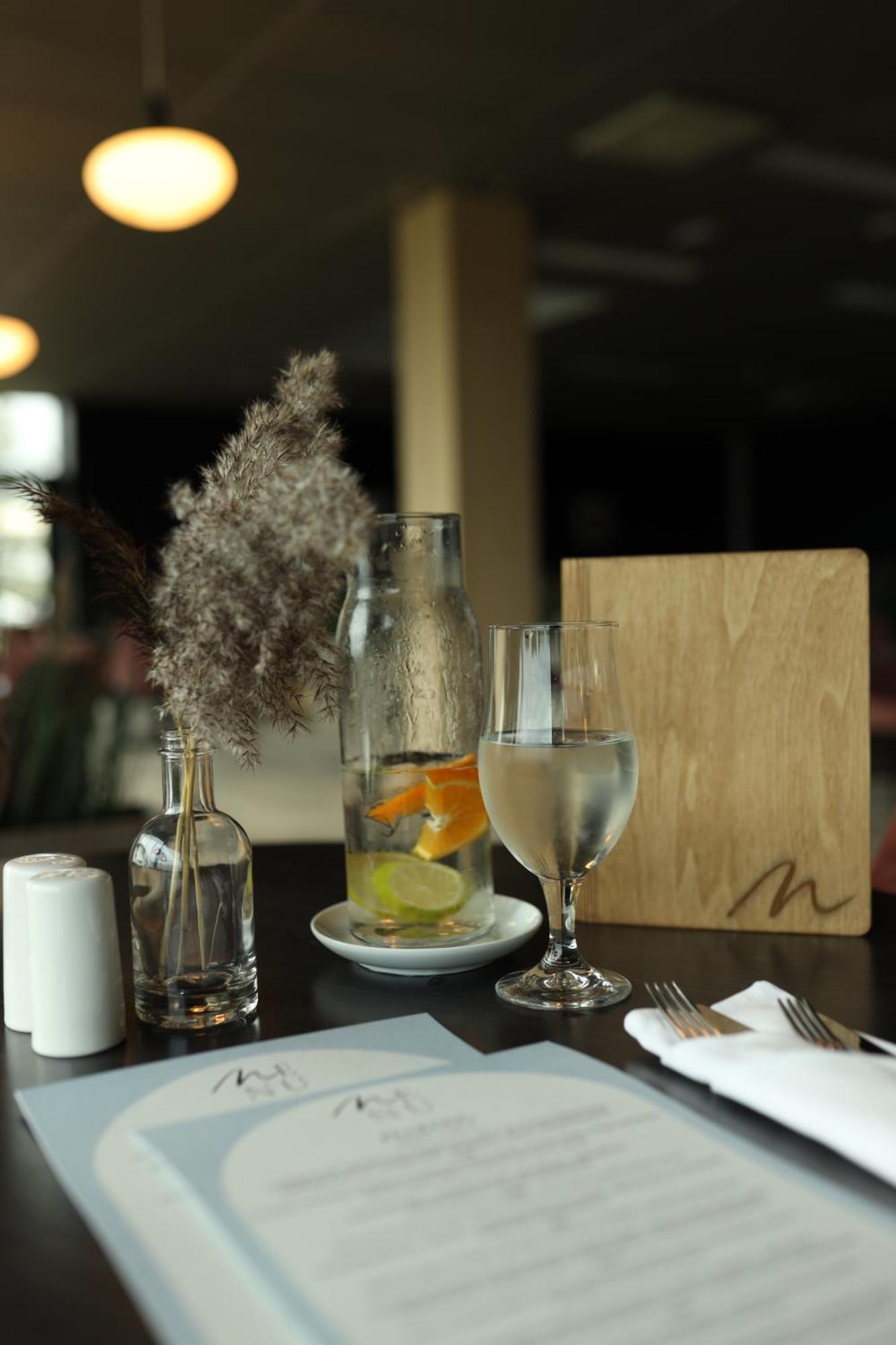 Meri Seaside Hotel & Spa Kuressaare Dış mekan fotoğraf