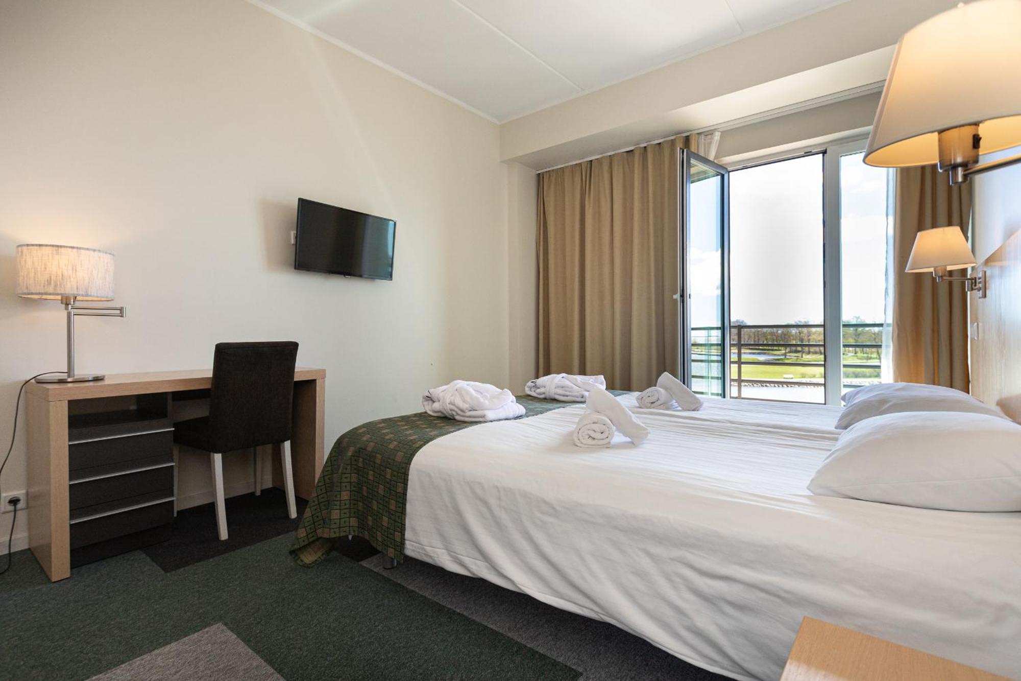 Meri Seaside Hotel & Spa Kuressaare Dış mekan fotoğraf